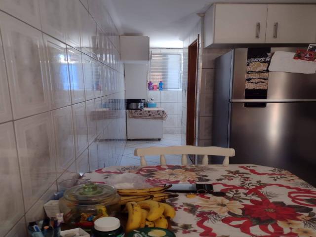 Apartamento para Venda em Carapicuíba - 4