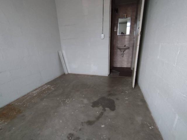 #15 - Apartamento para Venda em Carapicuíba - SP - 2