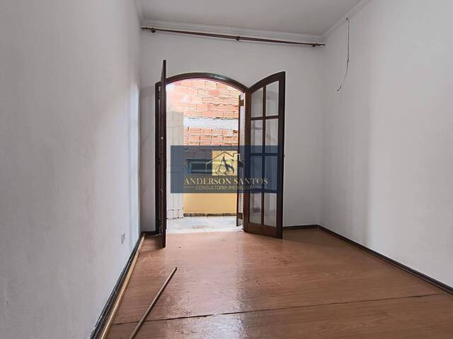 Casa para Venda em Carapicuíba - 5