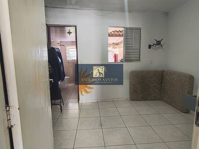 #57 - Casa para Venda em Carapicuíba - SP