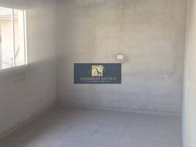 Casa para Venda em Carapicuíba - 2
