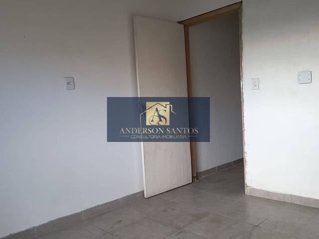 Casa para Venda em Carapicuíba - 5